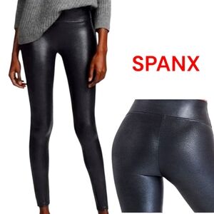 SPANX Black Pebbled Legging